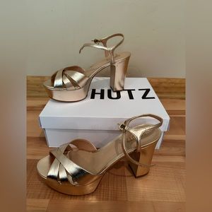 SCHUTZ Keefa Gold Heel